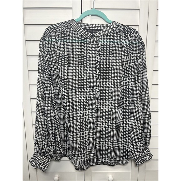 Lane Bryant Houndstooth Ruffle Button Down Chiffon Top Size 14 Black & White - Picture 4 of 12